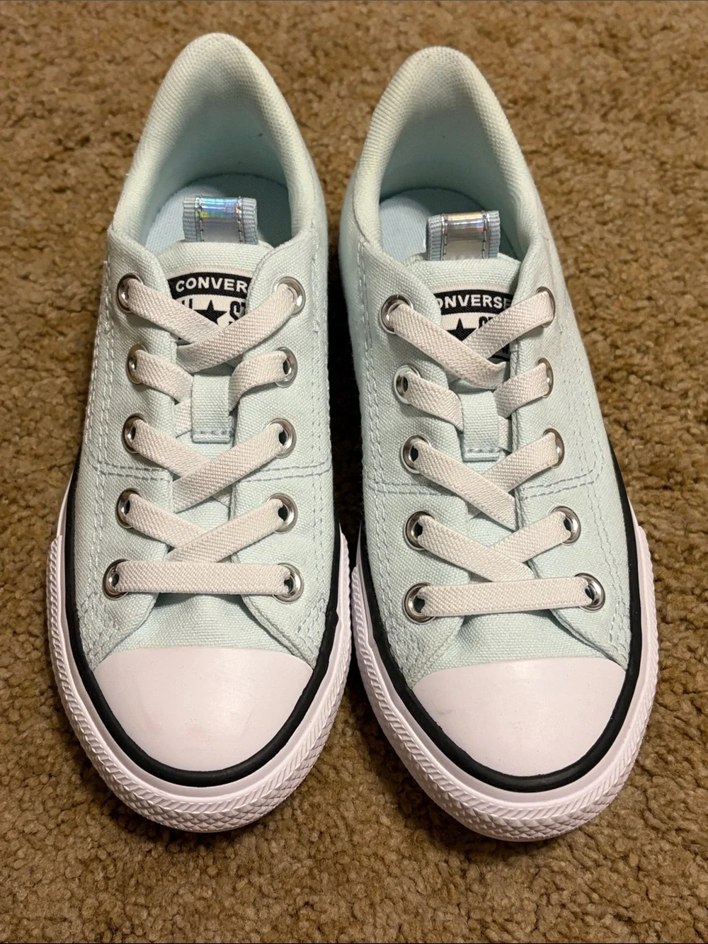 Converse Kids Low Top Sneakers in Mint Green